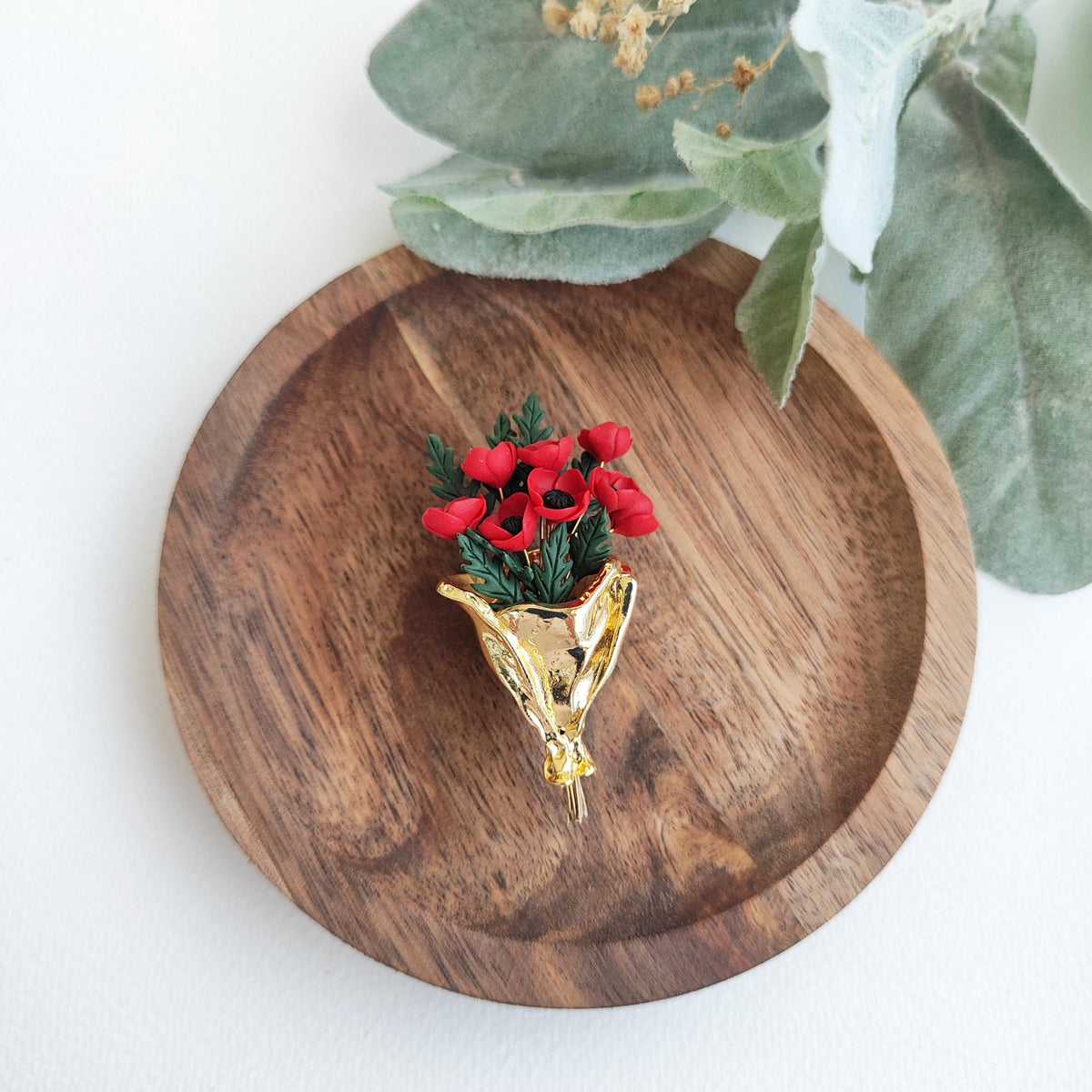 Poppy Bouquet Brooch , Handmade Polymer Clay Flower Pin , Red Poppies in Gold Bouquet Wrap