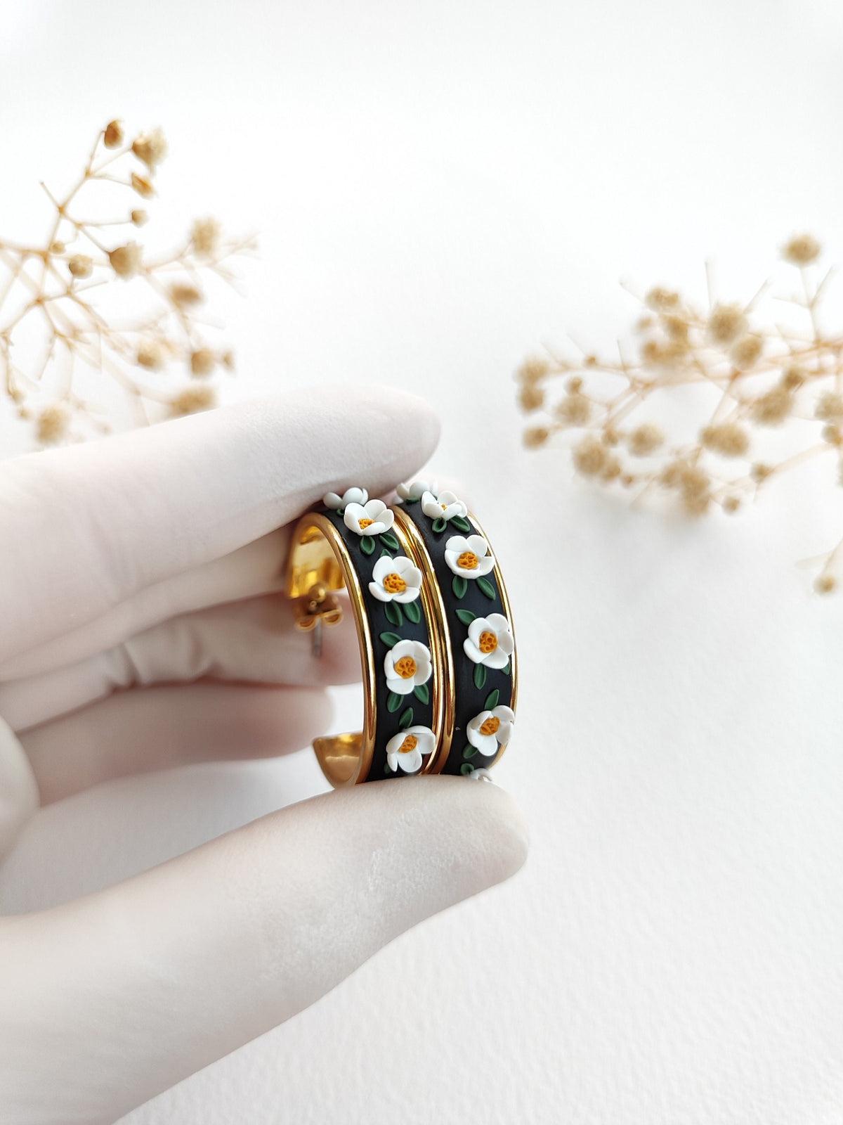 White floral hoop earrings,18 k Gold plated handmade clay earrings,Natural jewelry,gift unique jewelry