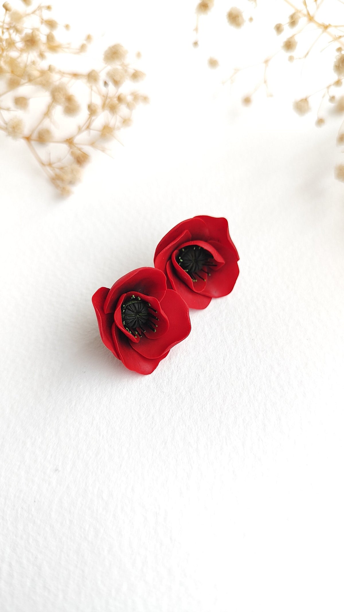 Poppy blossom stud earrings , poppy flower handmade polymer clay earrings,gift jewelry