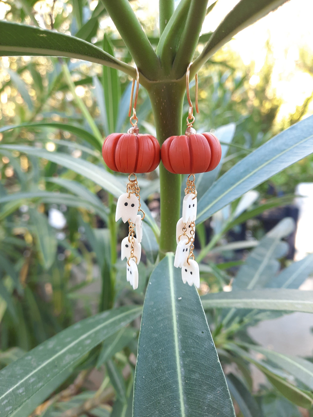 Pumpkin Dangle Earrings with Ghosts , Hanmade Polymer Clay Halloween jewelry ,Spooky Season Accessories