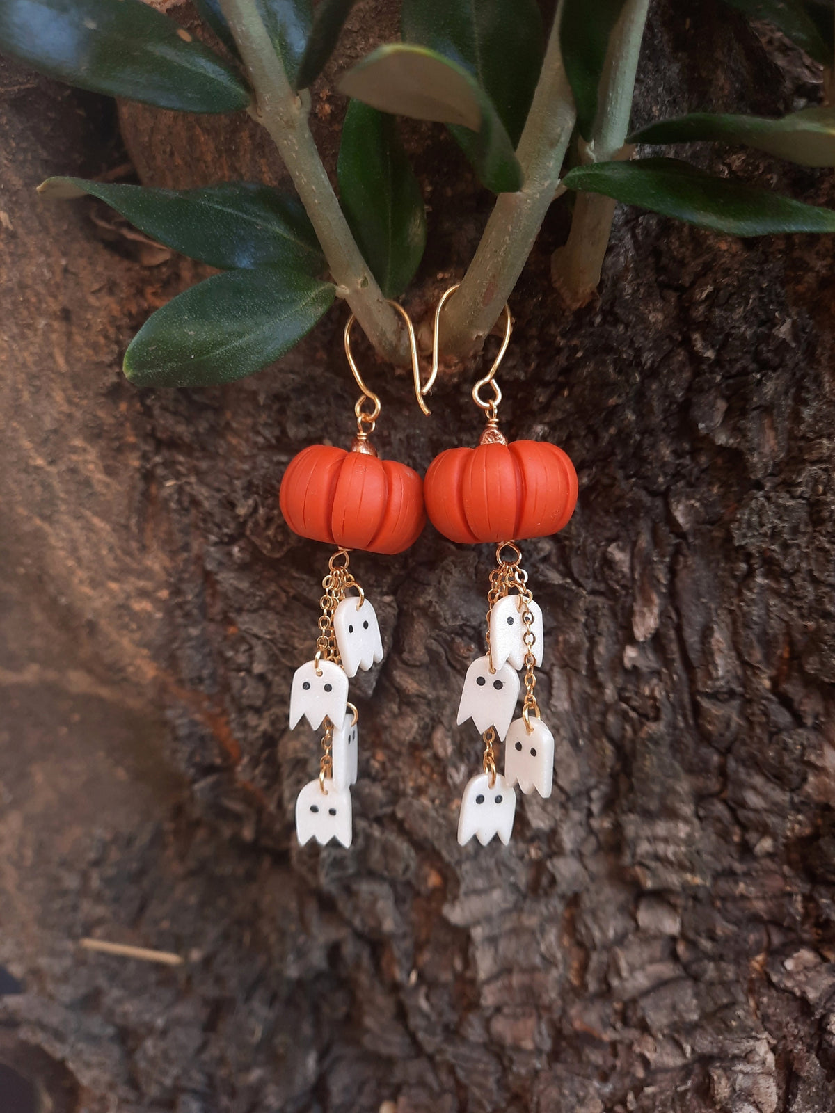 Pumpkin Dangle Earrings with Ghosts , Hanmade Polymer Clay Halloween jewelry ,Spooky Season Accessories